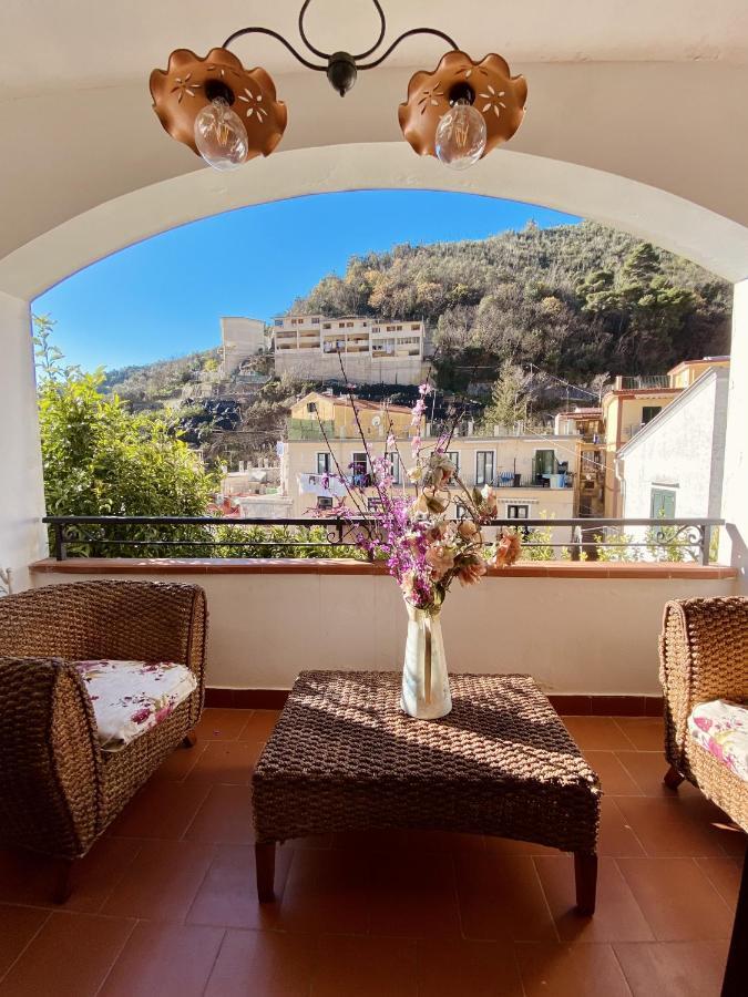 Gogas Amalfi Coast Lägenhet Cetara Exteriör bild